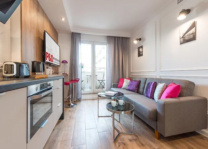 Poznanska P&o * Warsaw