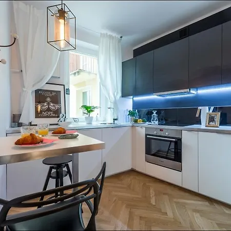 Poznanska P&o Apartmán Varšava